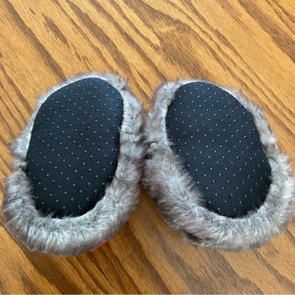 EUC Dearfoams Baby Bear Slippers, Sz 3-6 Mos. - Picture 6 of 6